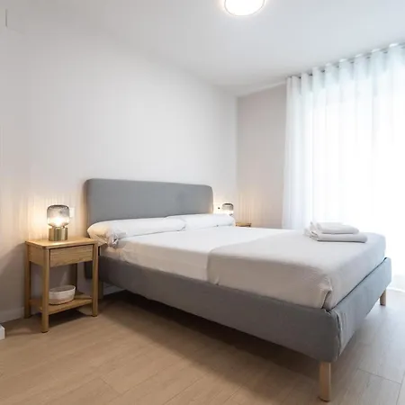 Nou Parc By Concept Flats شقة فالنسيا